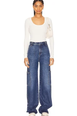 Fashion Megan Cropped Tee Tops
