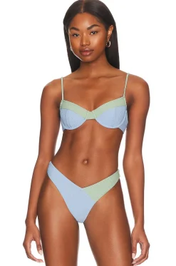 Hot Pool Party Top Swimsuits & Cover-ups