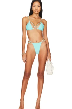 Outlet To My Love Top Swimsuits & Cover-ups